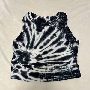 Lululemon Tie-Dye Sleeveless Women's Top - Black and White